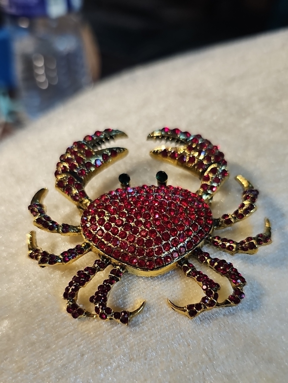 Red Crystal Crab Pin Brooch - Gold Tone